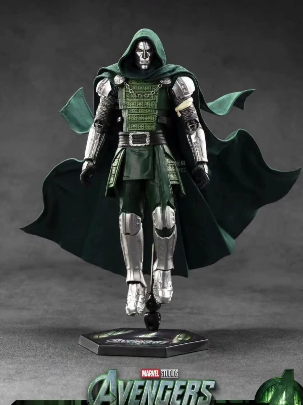 Doctor Doom, Avengers: Doomsday · ZD Toys 1:10 Action Figure