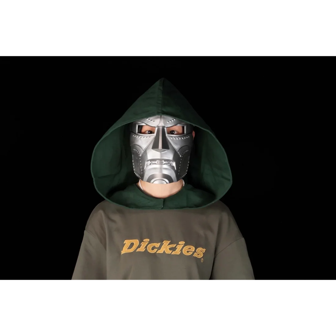 Doctor Doom Role Play Mask with Hood, Avengers: Doomsday · ZD Toys